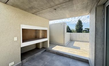 Venta - Departamento de dos dormitorios con balcón y amenities en Condominios Bagua, Funes