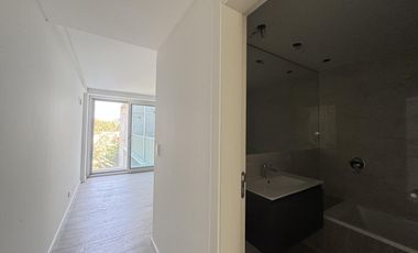 Venta - Departamento de dos dormitorios con balcón y amenities en Condominios Bagua, Funes