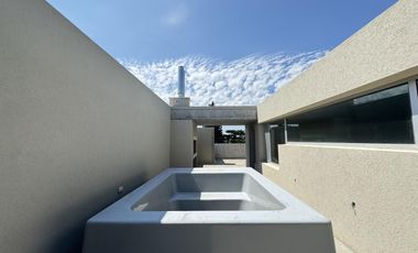 Venta - Departamento de dos dormitorios con balcón y amenities en Condominios Bagua, Funes