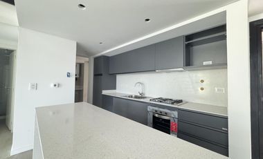 Venta - Departamento de dos dormitorios con balcón y amenities en Condominios Bagua, Funes