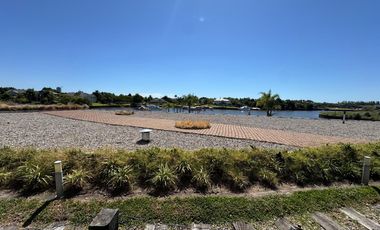 Departamento en edificio Acqua Rio Nordelta