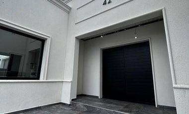 Casa en Barrio Privado Arenas Chico