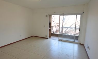 Departamento 2 ambientes a 5 cuadras de la estación de Banfield - APTO CRÉDITO