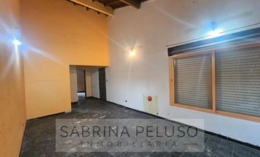 Casa en  venta Moreno
