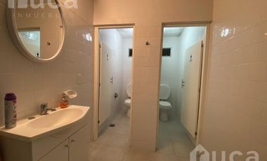 Galpón con oficinas actual Astillero en el bajo de San Isidro en venta
