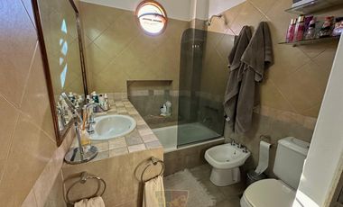 Excelente PH en Temperley