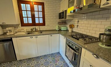 Excelente PH en Temperley