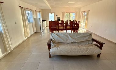 Casa en Funes norte - apto credito - apto uso comercial - Pileta -