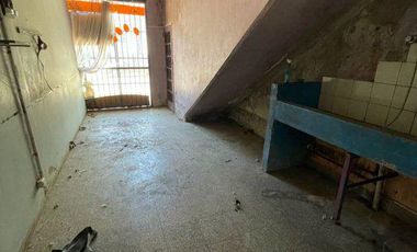 Local - Lomas De Zamora