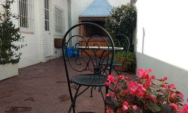 Excelente PH en 1 planta reciclado a nuevo de categoría, 2 patios, parrilla.