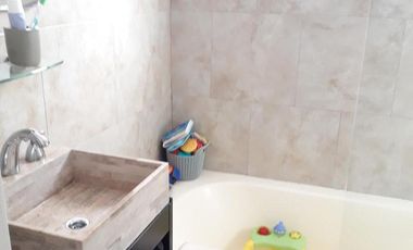 Excelente PH en 1 planta reciclado a nuevo de categoría, 2 patios, parrilla.