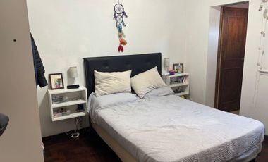 CASA. VENTA. 3 AMB. 2 DORM. BAÑO. TOILETTE. PATIO. LAVADERO