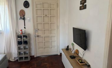 CASA. VENTA. 3 AMB. 2 DORM. BAÑO. TOILETTE. PATIO. LAVADERO