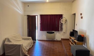 Departamento de 3 ambientes en Caseros entre 25 de Mayo y San Martín