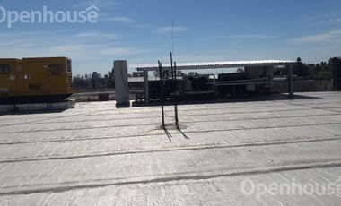 VENTA EXCELENTE EDIFICIO COMERCIAL EN CENTRO DE PILAR - ZONIFICACION UCA