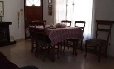 EXCELENTE DUPLEX !! Patio/ Suite / Playroom