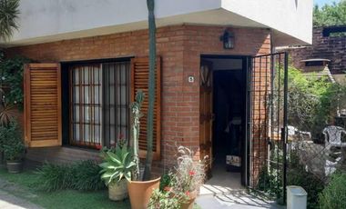 EXCELENTE DUPLEX !! Patio/ Suite / Playroom