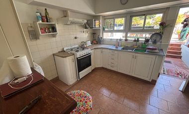 PH 3 dormitorios, gran terraza. Zona residencial.  La Lucila.