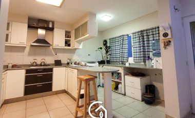 Casa en  B. Capellán