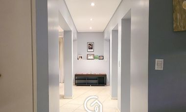 Casa en  B. Capellán