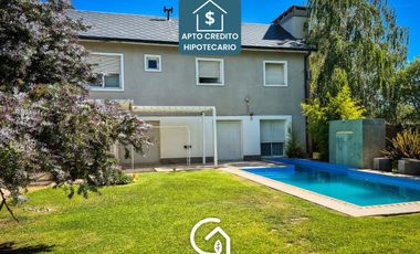 Casa en  B. Capellán