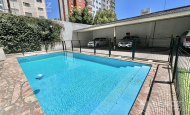 Venta Departaento Semipiso 6 Ambientes con doble cochera, Plaza Conesa, Pileta- Quilmes