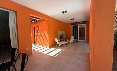 Casa sobre dos Lotes en Venta en la Herradura