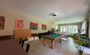 Casa sobre dos Lotes en Venta en la Herradura