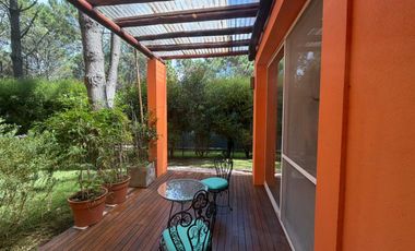 Casa sobre dos Lotes en Venta en la Herradura