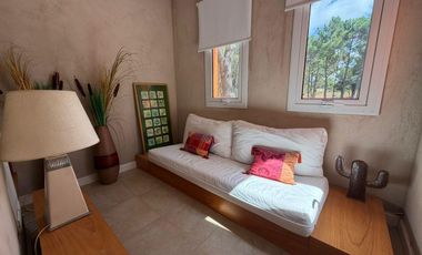 Casa sobre dos Lotes en Venta en la Herradura