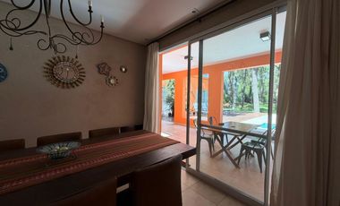 Casa sobre dos Lotes en Venta en la Herradura