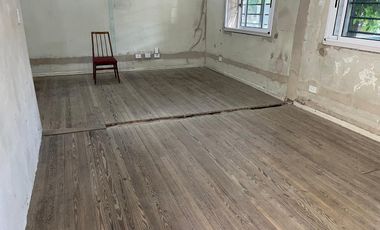 Casa en excelente ubicacion sobre lote de 13 x 56!