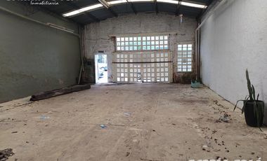 Venta galpón sobre Av. Italia en Tigre Centro