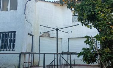 Casa a reciclar sobre lote E1