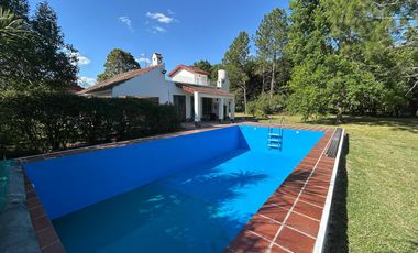 Venta - Casa - Barrio Parque Exaltación - Exaltación de la Cruz