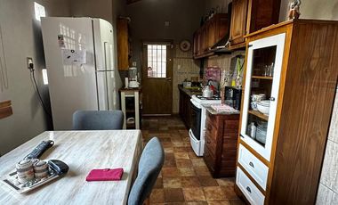 Casa en  zona residencial de Lujan