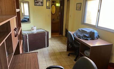 Casa en  Turdera  3 dormitorios cochera y quincho