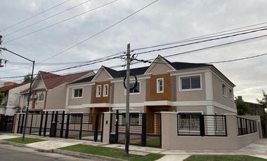 Dúplex en Villa Adelina