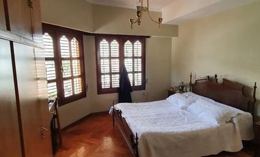 Casa - Echesortu - Pileta - quincho