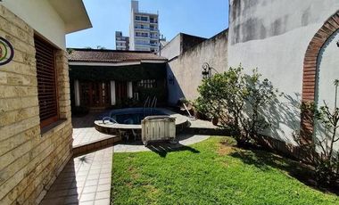 Casa - Echesortu - Pileta - quincho