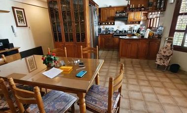 Casa - Echesortu - Pileta - quincho