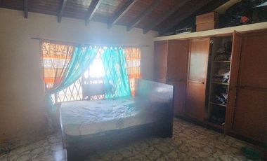 Amplia casa esquinera comercial en el corazón de Jamundí