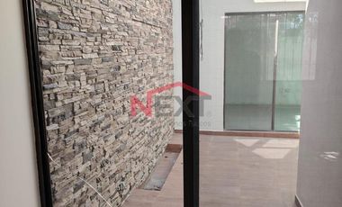 VENTA RESIDENCIA AL NORTE BLVD MUSA DE LEON