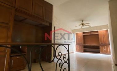 Venta de Casa 4 Recamaras en República Oriente