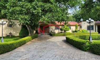RESIDENCIA EN VENTA AL NORTE DE SALTILLO, ANTIGUO CAMINO A LOS ZERTUCHE 4531 M2