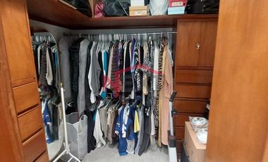 CASA EN ESQUINA EN VENTA COL. CUMBRES