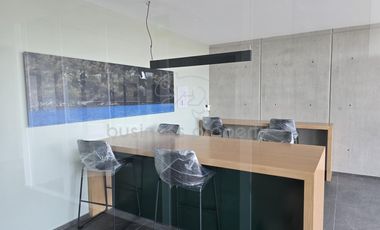 Oportunidad Departamento con JARDIN en VENTA.