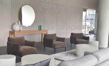 Oportunidad Departamento con JARDIN en VENTA.