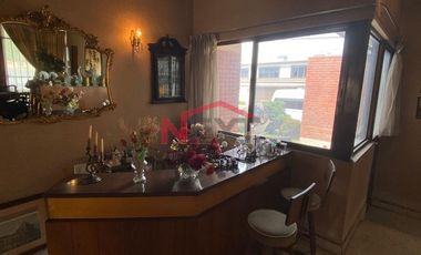 VENTA DE CASA EN ESQUINA DE UNA PLANTA EN REPÚBLICA ORIENTE