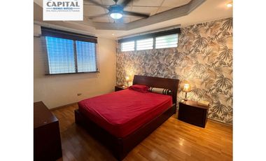 CASA EN URB. PASEO DEL VALLE - VILLA LUCRE